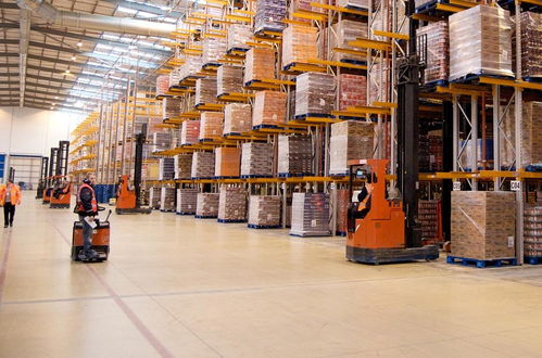 電商 明爭(zhēng) 背后的 暗斗 物流倉(cāng)儲(chǔ)的自動(dòng)化之爭(zhēng)